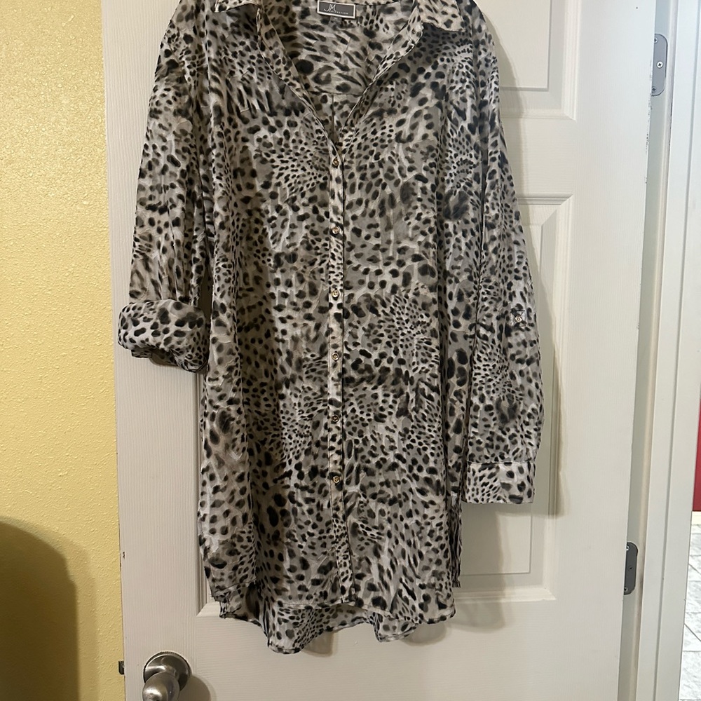JM Collection blouse - Picture 8 of 9